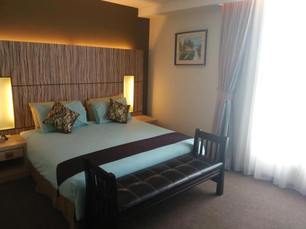 Grand Medallion Hotel Kuching Eksteriør bilde