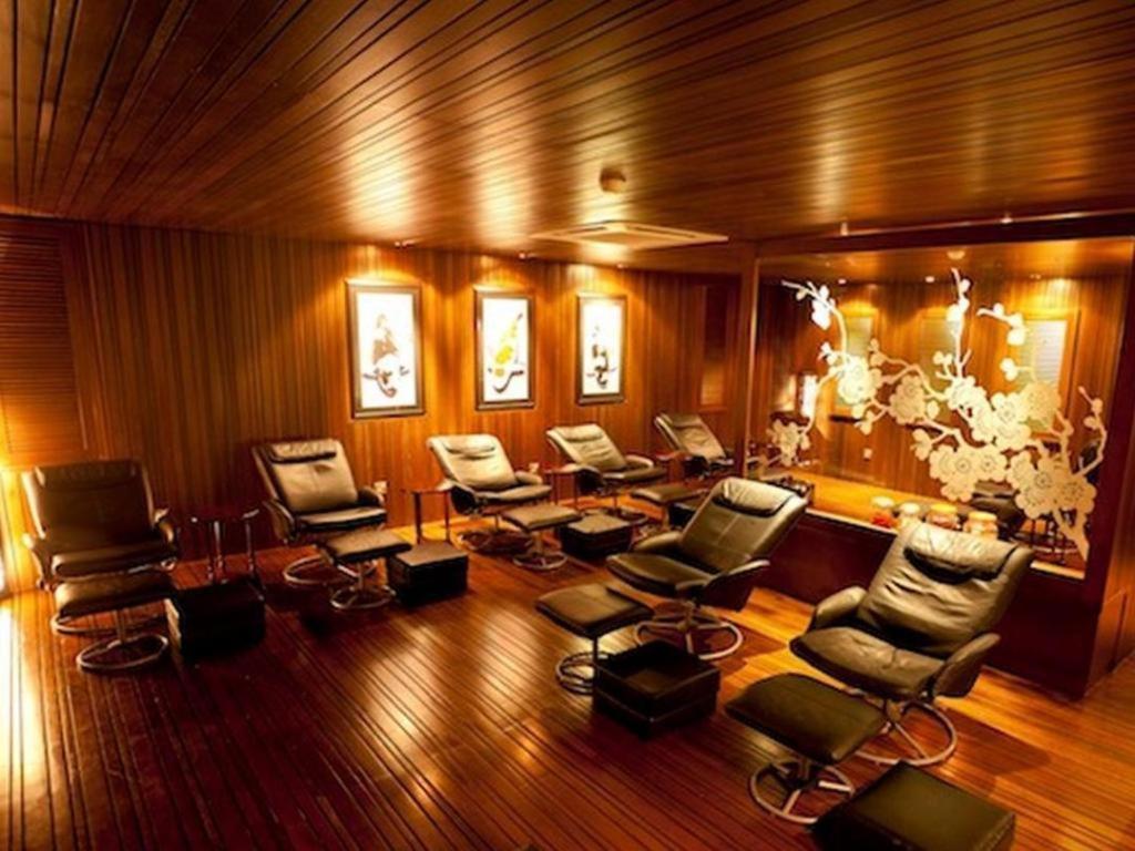 Grand Medallion Hotel Kuching Eksteriør bilde