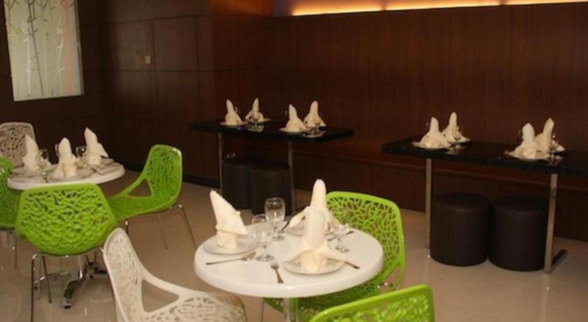 Grand Medallion Hotel Kuching Eksteriør bilde